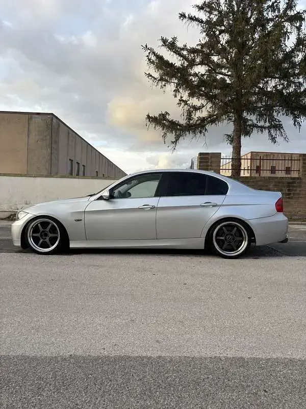 Usata BMW 330 Sport Line 258 CV (189 kW) 2006 Berlina
