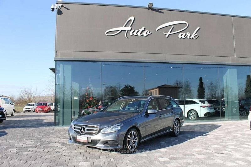 Usata Mercedes E200 Business 136 CV (100 kW) 2015 Argento Station wagon