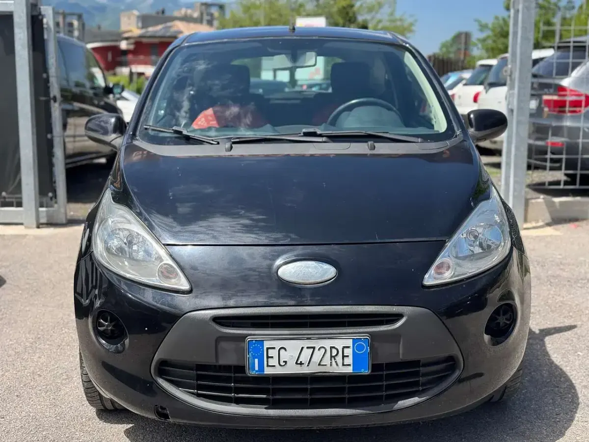 Usata Ford Ka Titanium 75 CV (55 kW) 2011 Nero Utilitaria