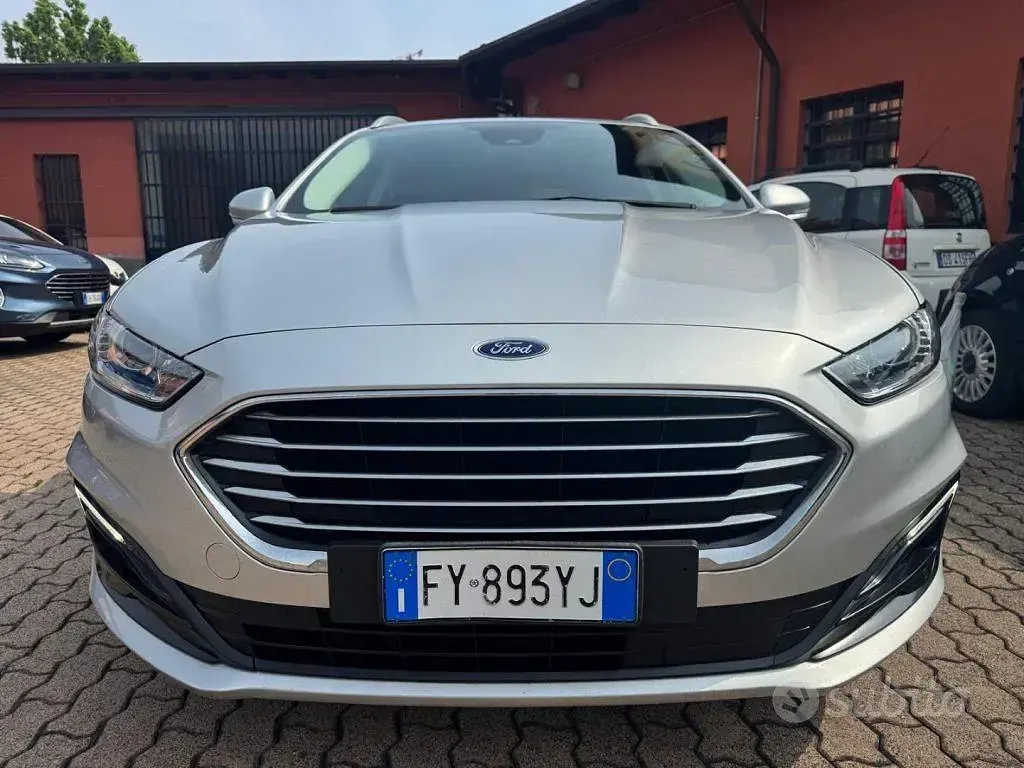 Usata Ford Mondeo Titanium 150 CV (110 kW) 2019 Grigio Station wagon