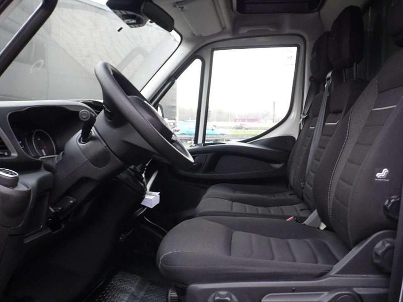 Usata Iveco Daily 175 CV (128 kW) 2024 Bianco Furgone