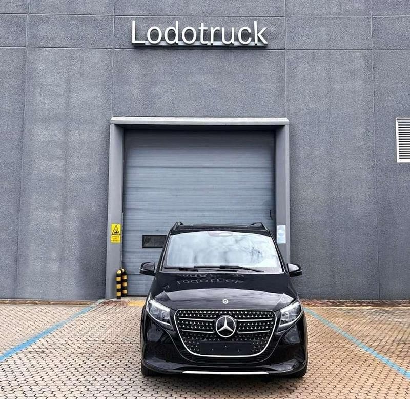Nuova Mercedes V250 Avantgarde 190 CV (139 kW) 2026 Nero Monovolume