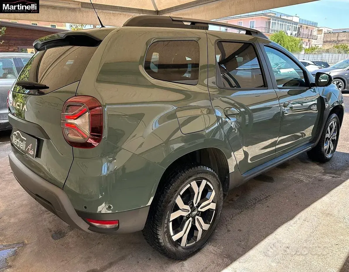 Usata Dacia Duster Journey 116 CV (85 kW) 2023 Verde SUV