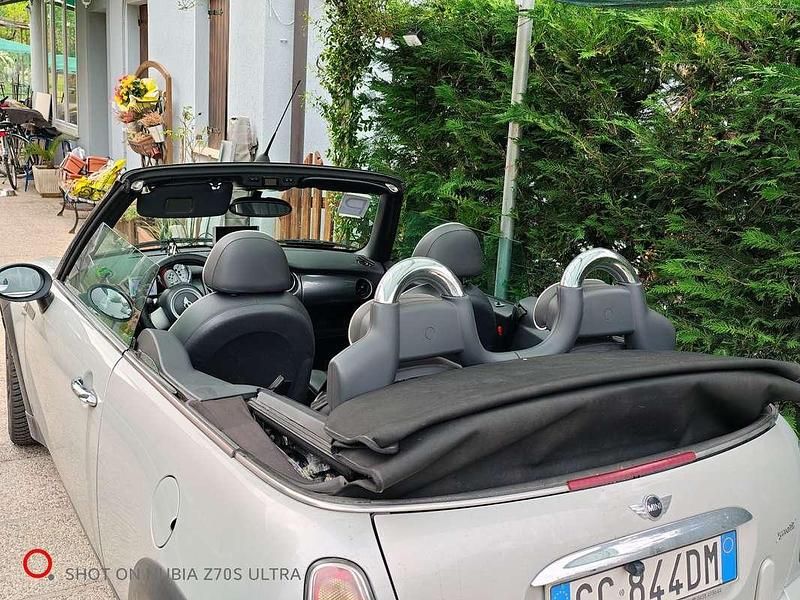 Usata Mini Cooper S Cabriolet 170 CV (125 kW) 2008 Cabrio