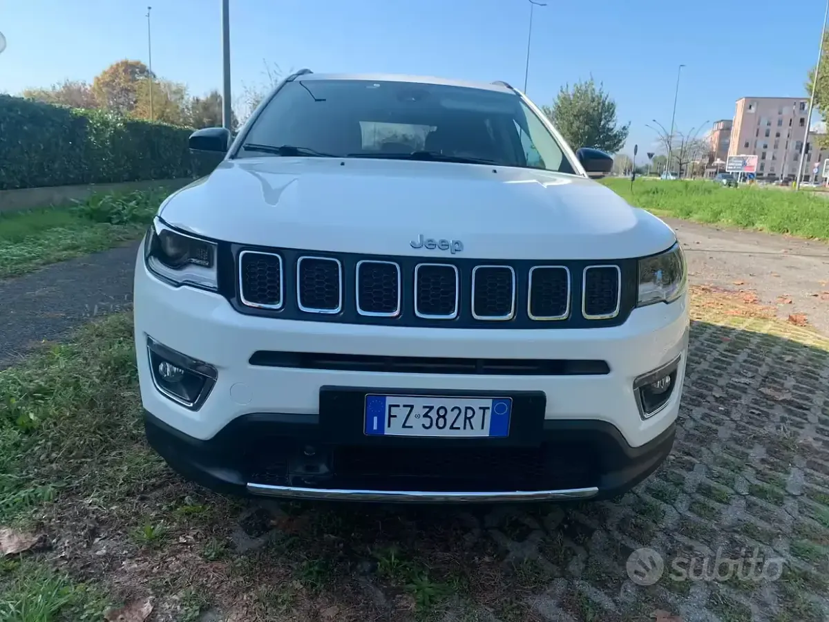 Usata Jeep Compass 120 CV (88 kW) 2019 Bianco SUV