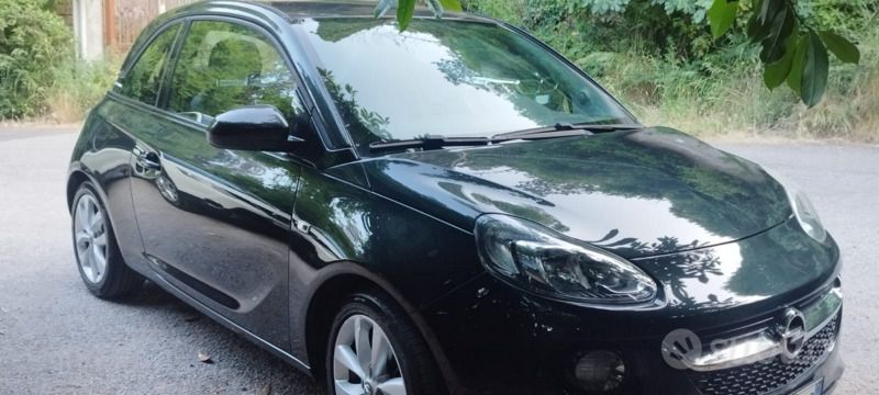 Nero Usata 2015 Opel Adam Due volumi | 4300 € (Buon prezzo) - Immagine 1/4