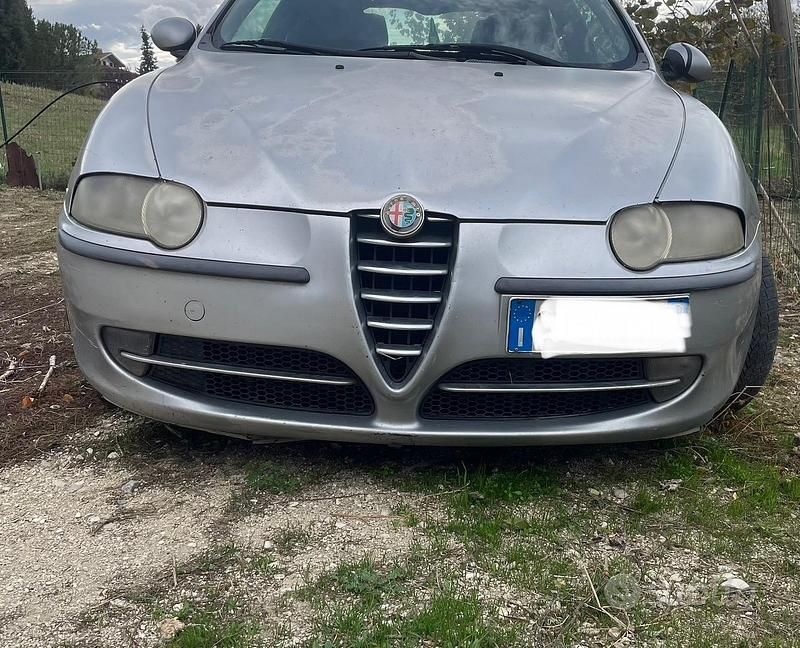 Usata Alfa Romeo 147 115 CV (84 kW) 2003 Utilitaria