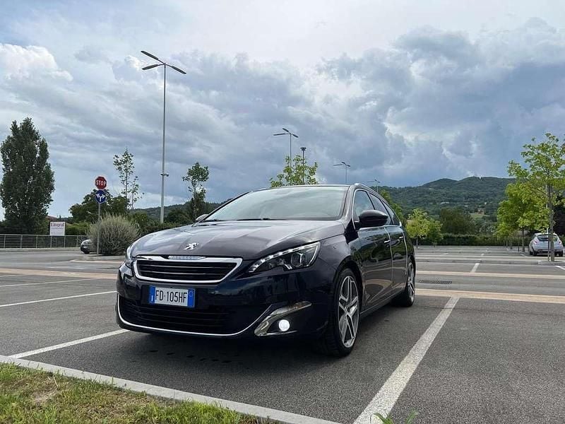 Usata Peugeot 308 SW Active 120 CV (88 kW) 2016 Blu/azzurro Station wagon