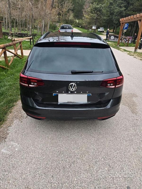 Usata VW Passat 150 CV (110 kW) 2020 Nero Station wagon