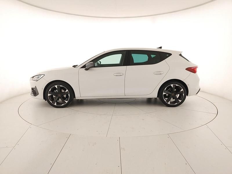 Usata Cupra Leon 150 CV (110 kW) 2023 Bianco candy Berlina