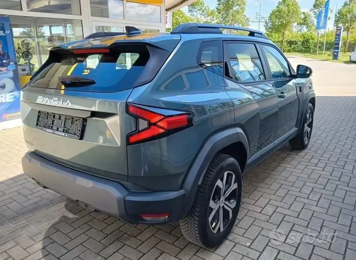 Usata Dacia Duster Expression 101 CV (74 kW) 2025 Verde SUV