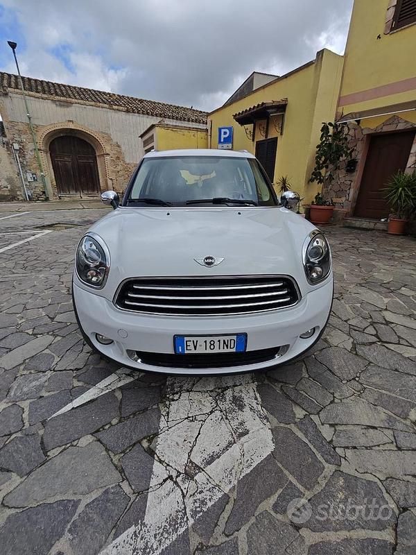Usata Mini Cooper D Countryman 2014 Bianco SUV