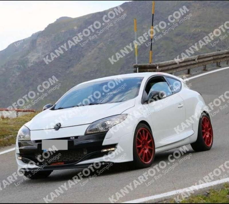 Usata Renault Mégane Coupé R.S. 250 CV (183 kW) 2010 Coupé