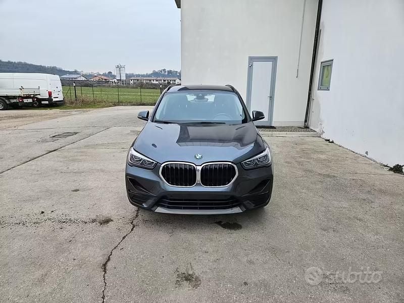 Usata BMW X1 Advantage 116 CV (85 kW) 2021 Grigio SUV