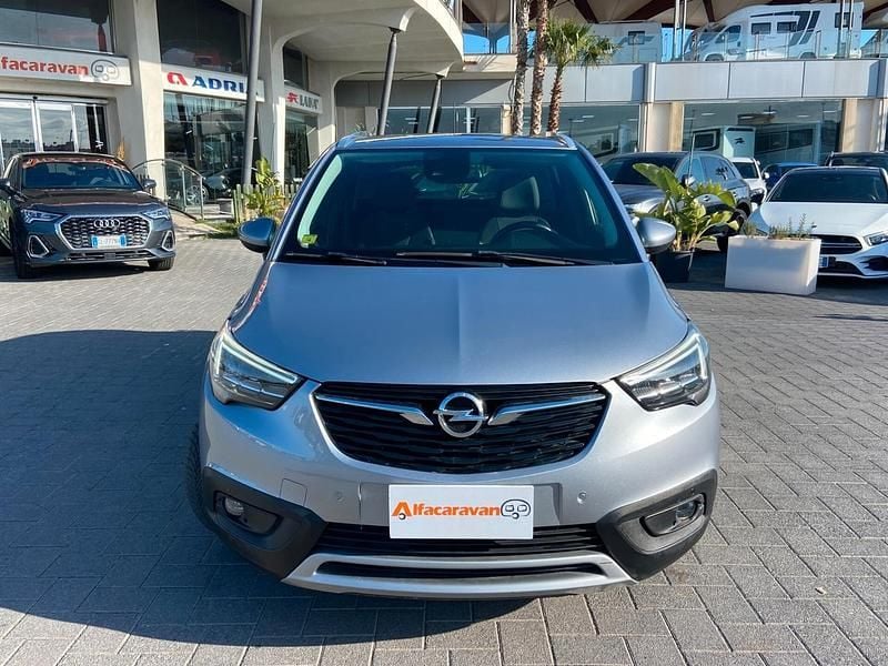 Usata Opel Crossland X Innovation 83 CV (61 kW) 2020 Argento SUV