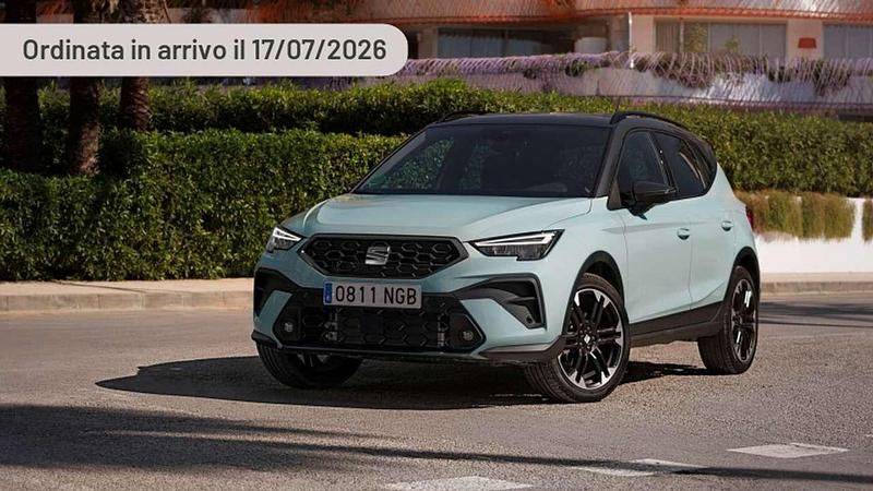 Nuova Seat Arona Black Edition 95 CV (69 kW) 2025 Argento SUV