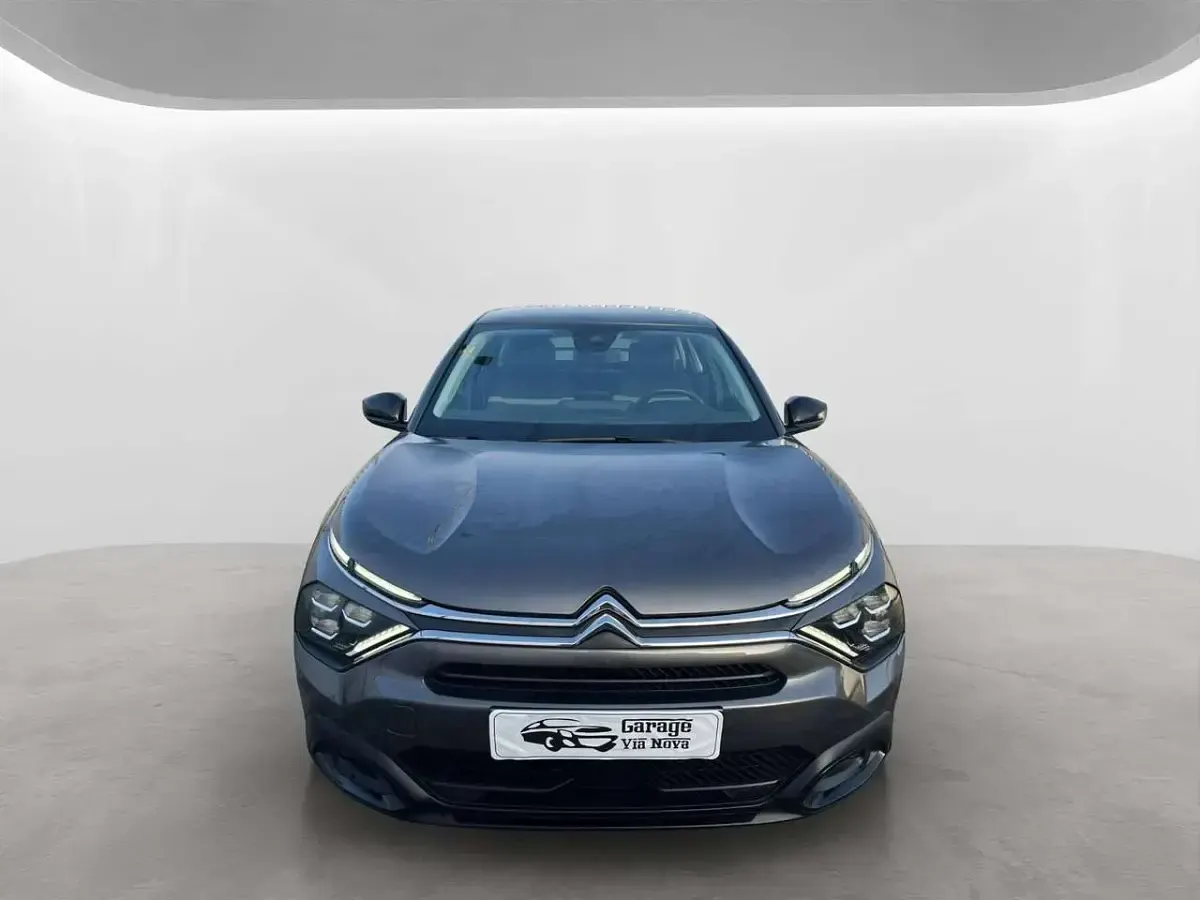 Usata Citroën C4 PureTech 131 CV (96 kW) 2024 Grigio metallizzato Berlina