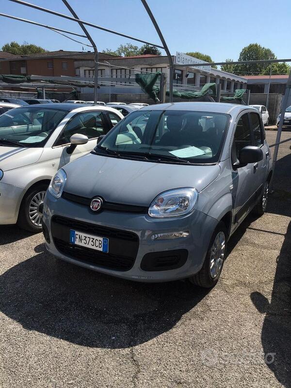 Usato 2019 Fiat Panda 0.9 Benzin 85 CV (12.500 €)