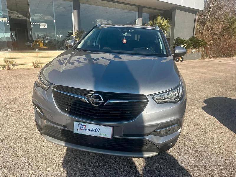 Usata Opel Grandland X Ultimate 131 CV (96 kW) 2019 Grigio SUV