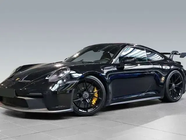 Usata Porsche 992 510 CV (375 kW) 2022 Nero metallizzato