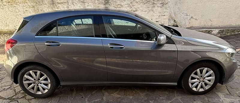 Usata Mercedes A160 SE 82 CV (60 kW) 2017 Monovolume