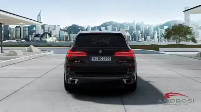 Nuova BMW X5 Comfort Edition 297 CV (218 kW) 2026 Nero SUV