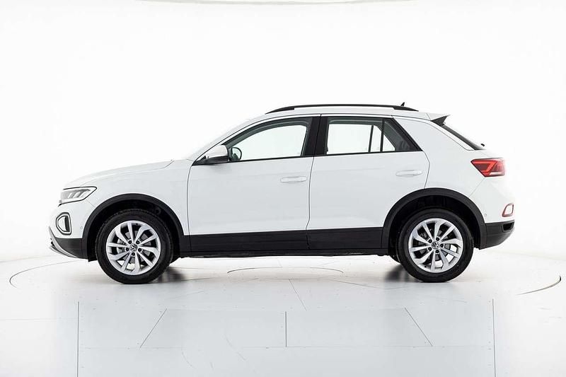 Usata VW T-Roc Life 110 CV (80 kW) 2022 Bianco SUV