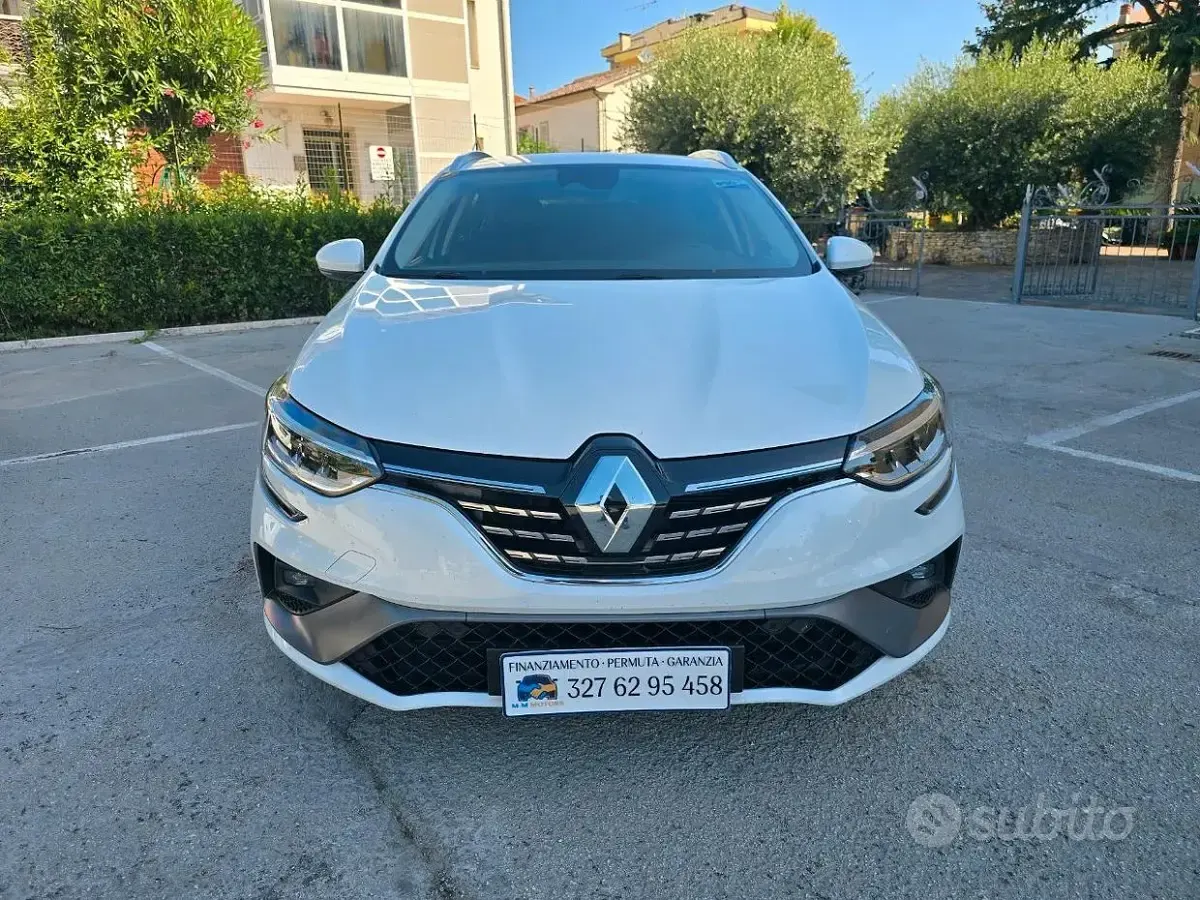 Usata Renault Mégane IV RS Line 91 CV (66 kW) 2020 Bianco Station wagon