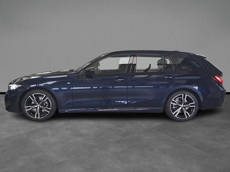 Usata BMW 320 M Sport 190 CV (139 kW) 2023 Blu / metallizzato Station wagon