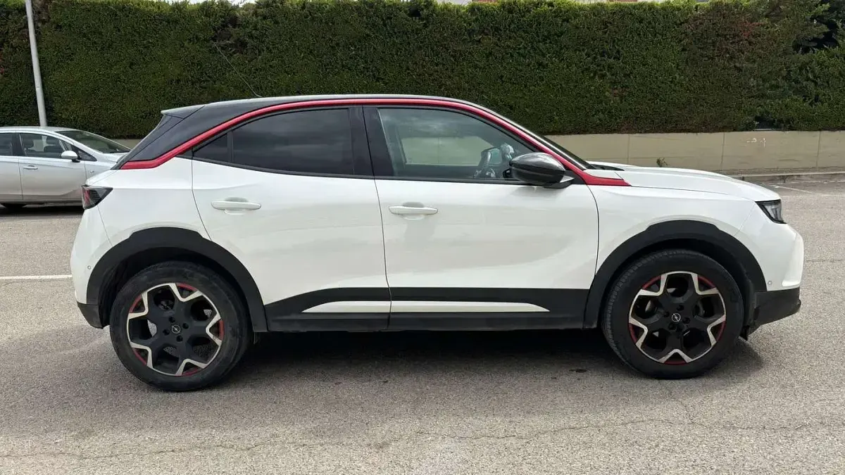 Usata Opel Mokka GS Line 131 CV (96 kW) 2022 SUV