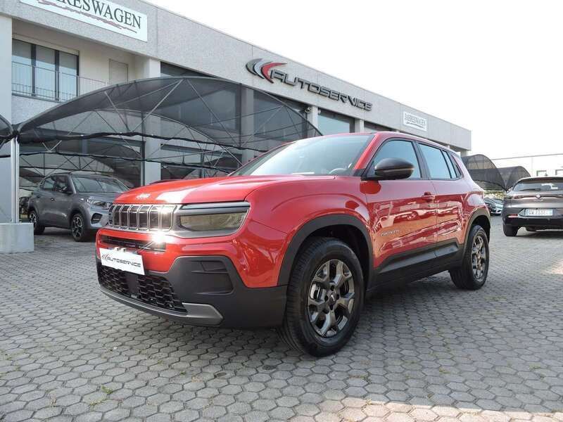 Nuova Jeep Avenger Longitude 101 CV (74 kW) 2025 Rosso SUV