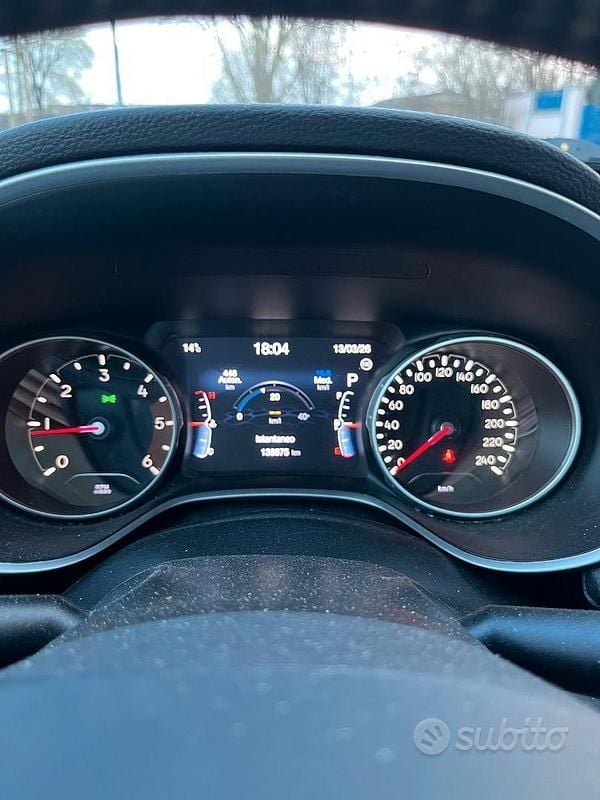 Occasion Jeep Compass 140 ch (102 kW) 2019 Gris SUV
