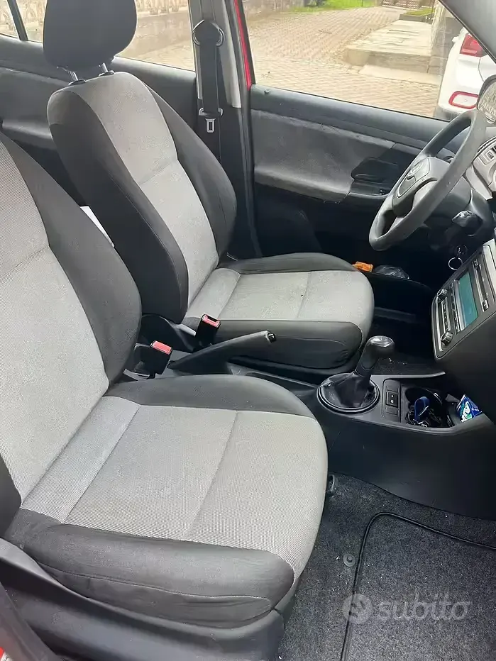 Usata Skoda Fabia 60 CV (44 kW) 2012 Utilitaria