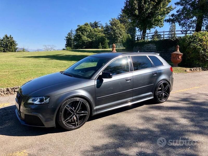 Grigio Usata 2011 Audi RS3 Ambiente Tre volumi | 27.500 € - Immagine 1/4