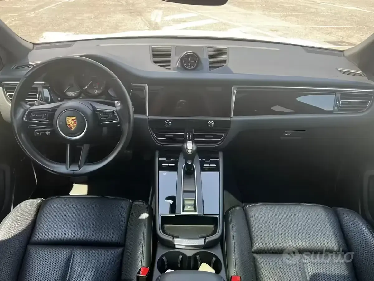 Usata Porsche Macan 265 CV (194 kW) 2023 Bianco SUV