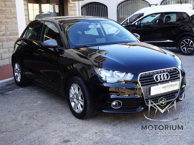 Usata Audi A1 Attraction 86 CV (63 kW) 2013 Nero Utilitaria