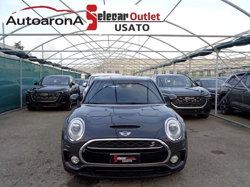 Usata Mini Cooper Clubman Business 2017 R2t nero perla Station wagon