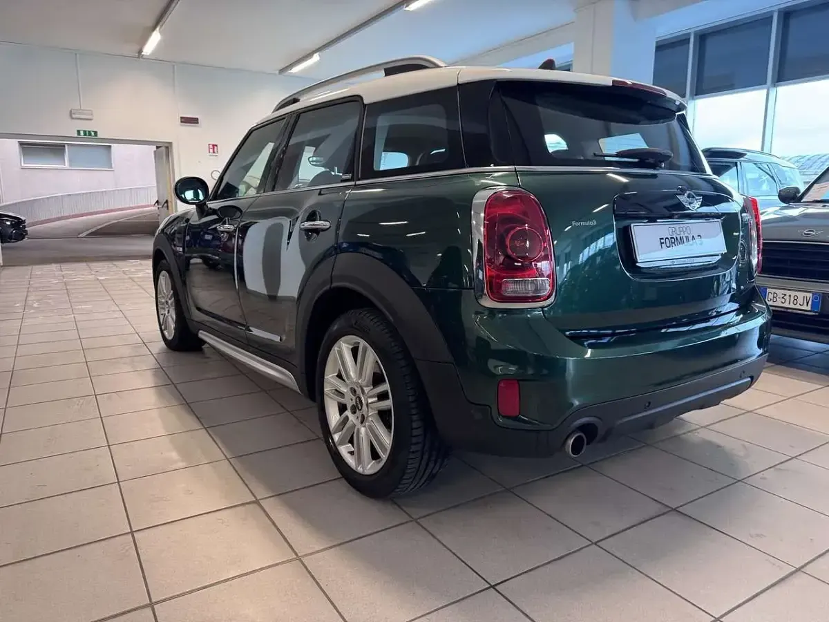 Usata Mini Cooper D Hype 150 CV (110 kW) 2017 Verde Utilitaria