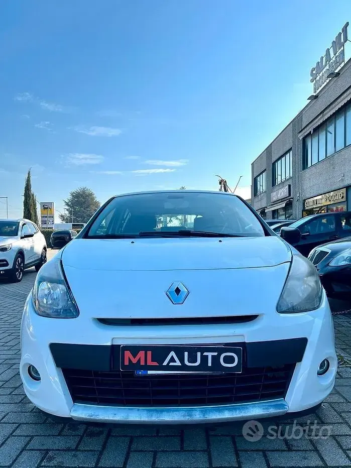 Usata Renault Clio IV 75 CV (55 kW) 2012 Nero Berlina