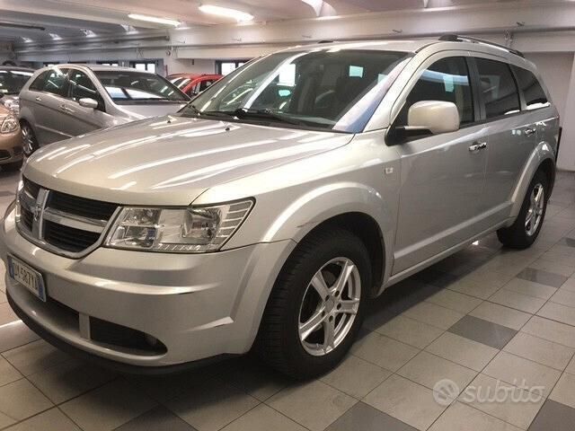 Argento Usata 2009 Dodge Journey SUV | 2000 € (Super prezzo) - Immagine 1/4