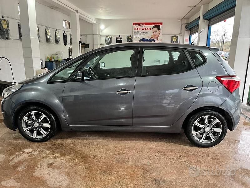 Occasion Hyundai ix20 Xpossible 90 PK (66 kW) 2015 Grijs Hatchback