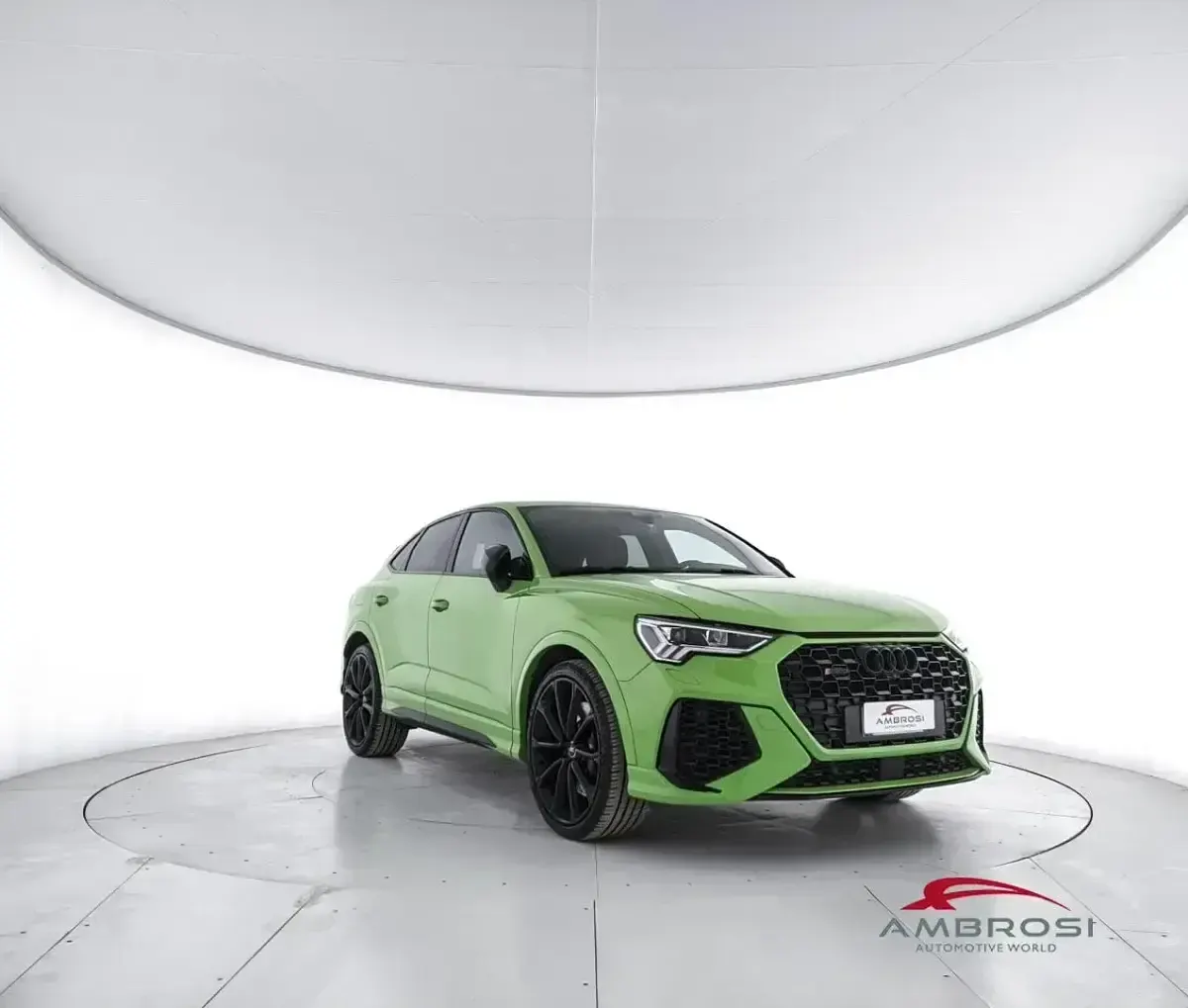 Usata Audi Q3 Comfort 400 CV (294 kW) 2021 Verde SUV