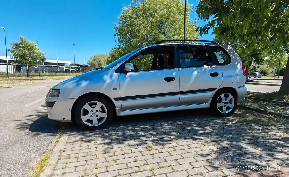 Usata Mitsubishi Space Star 98 CV (72 kW) 2005 Grigio Station wagon