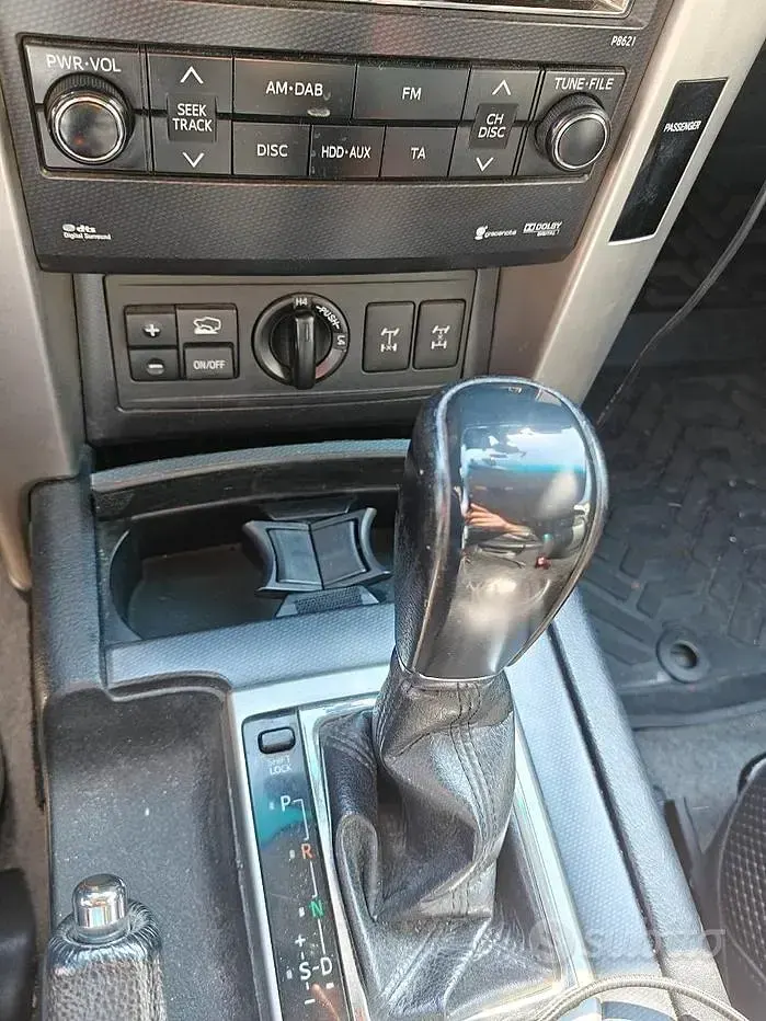 Usata Toyota Land Cruiser 190 CV (139 kW) 2012 Grigio SUV