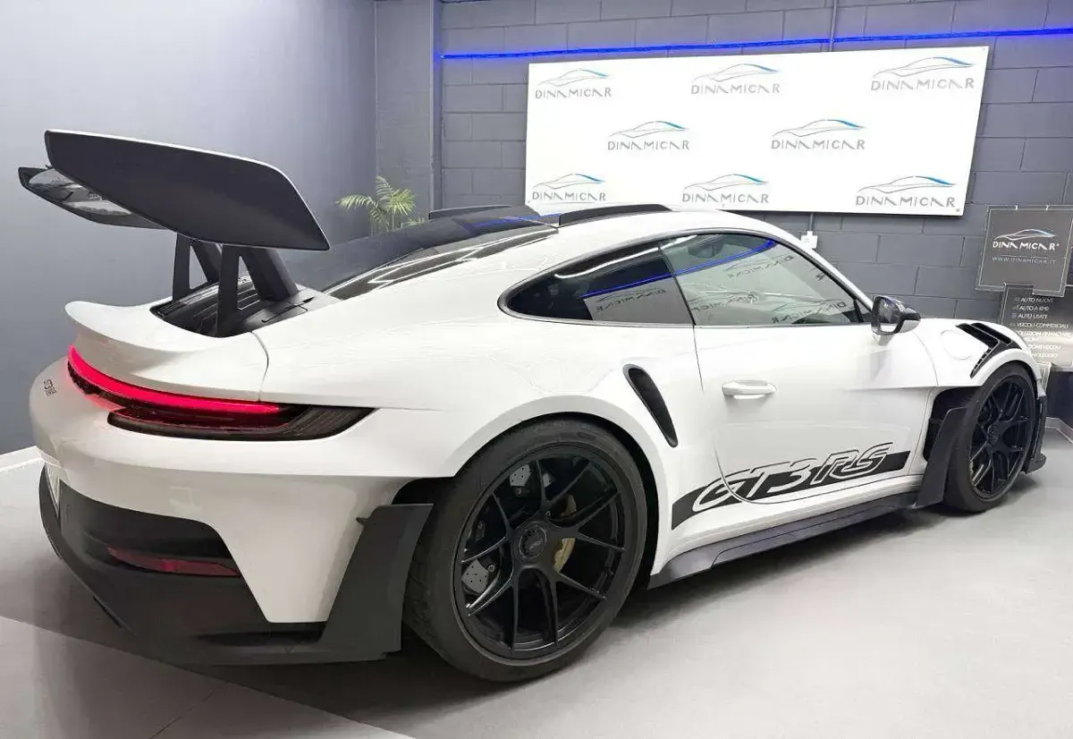 Usata Porsche 992 525 CV (386 kW) 2025 Bianco Coupé