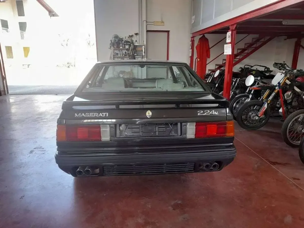 Usata Maserati 224 245 CV (180 kW) 1990 Nero Coupé