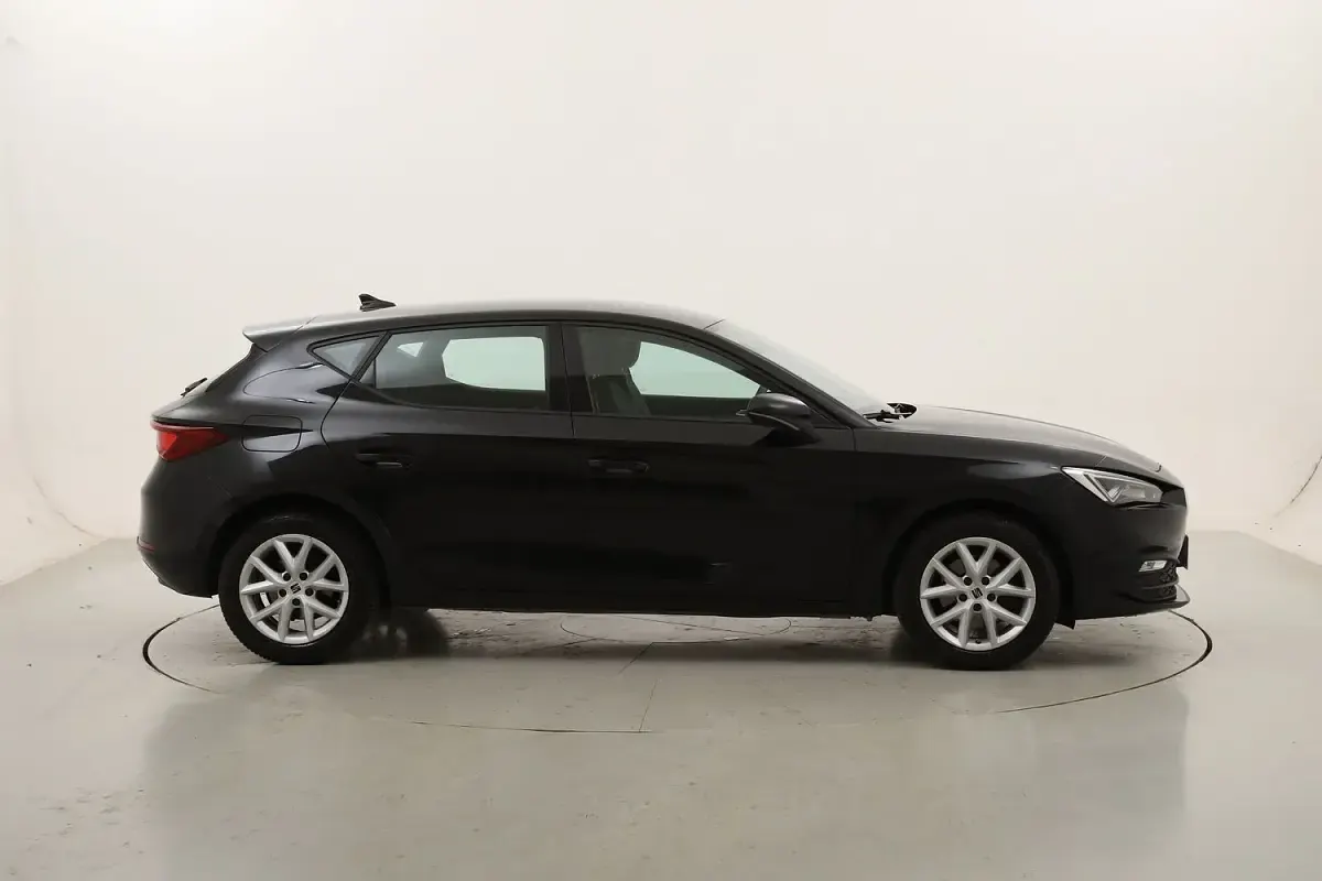 Usata Seat Leon Business 110 CV (80 kW) 2022 Berlina