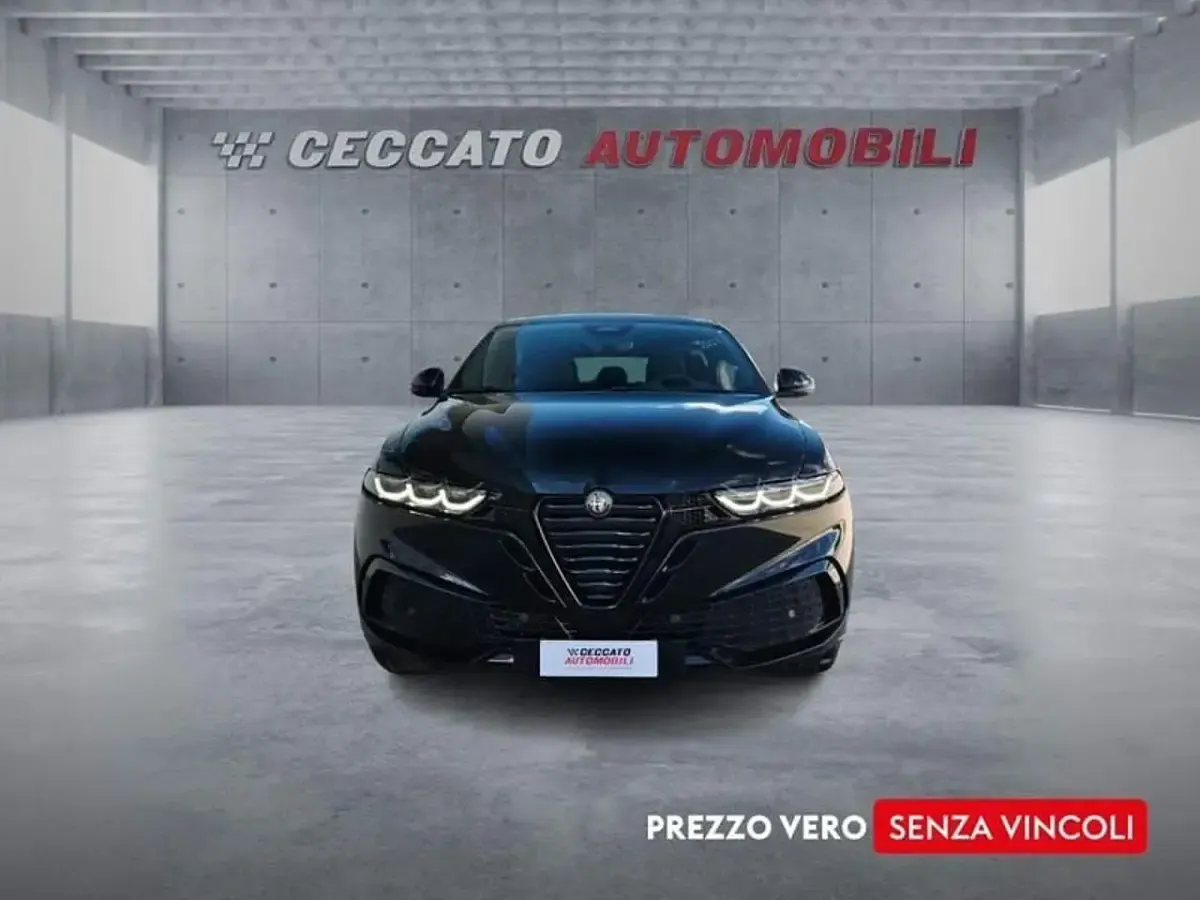 Nuova Alfa Romeo Tonale Veloce 150 CV (110 kW) 2026 Nero SUV