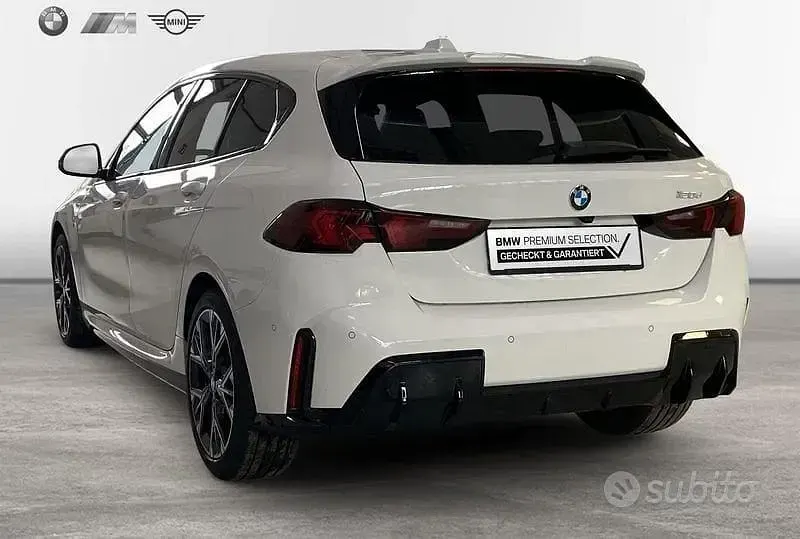 Usata BMW 120 M Sport 163 CV (119 kW) 2025 Bianco Utilitaria