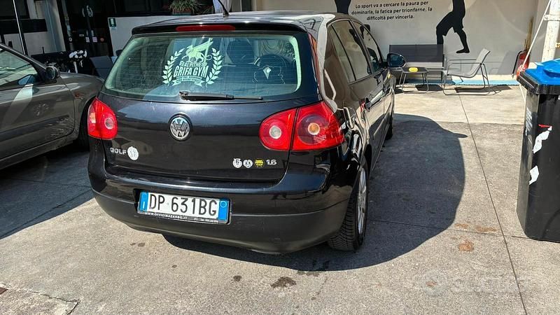Usata VW Golf VI 2008 Nero Utilitaria
